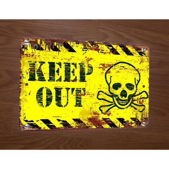 Keep Out Skull and Crossbones Warning 8x12 Metal Wall Sign Poster - Picture 1 of 1